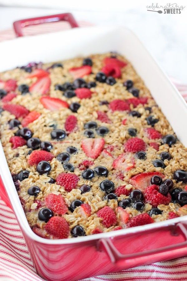 Celebrating Sweets_Mixed Berry Vanilla Baked Oatmeal