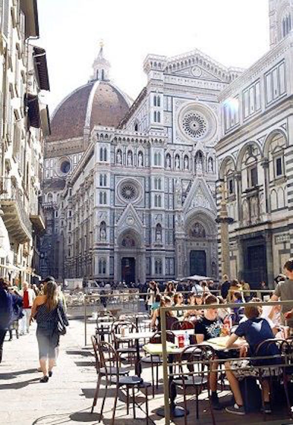 Duomo outdoor cafe